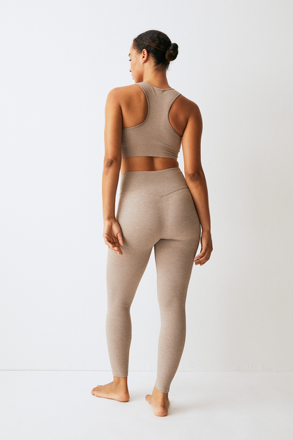 Buy DryMove™ Seamless Sports tights online in Egypt